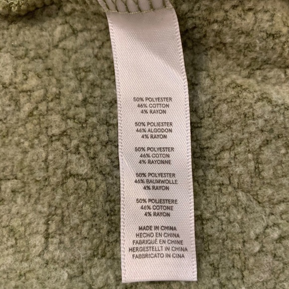 Alternative Camo Hoodie - Picture 6 of 6